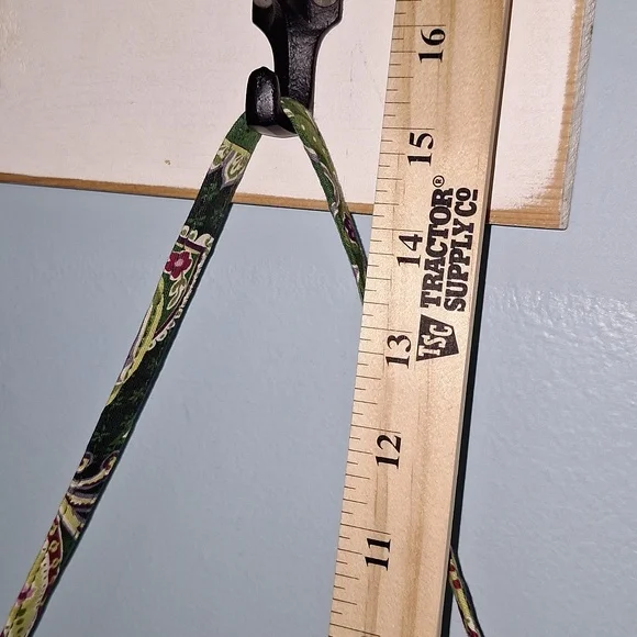 💚 Vera Bradley quilted small purse in green paisley and plaid pattern - Picture 10 of 11